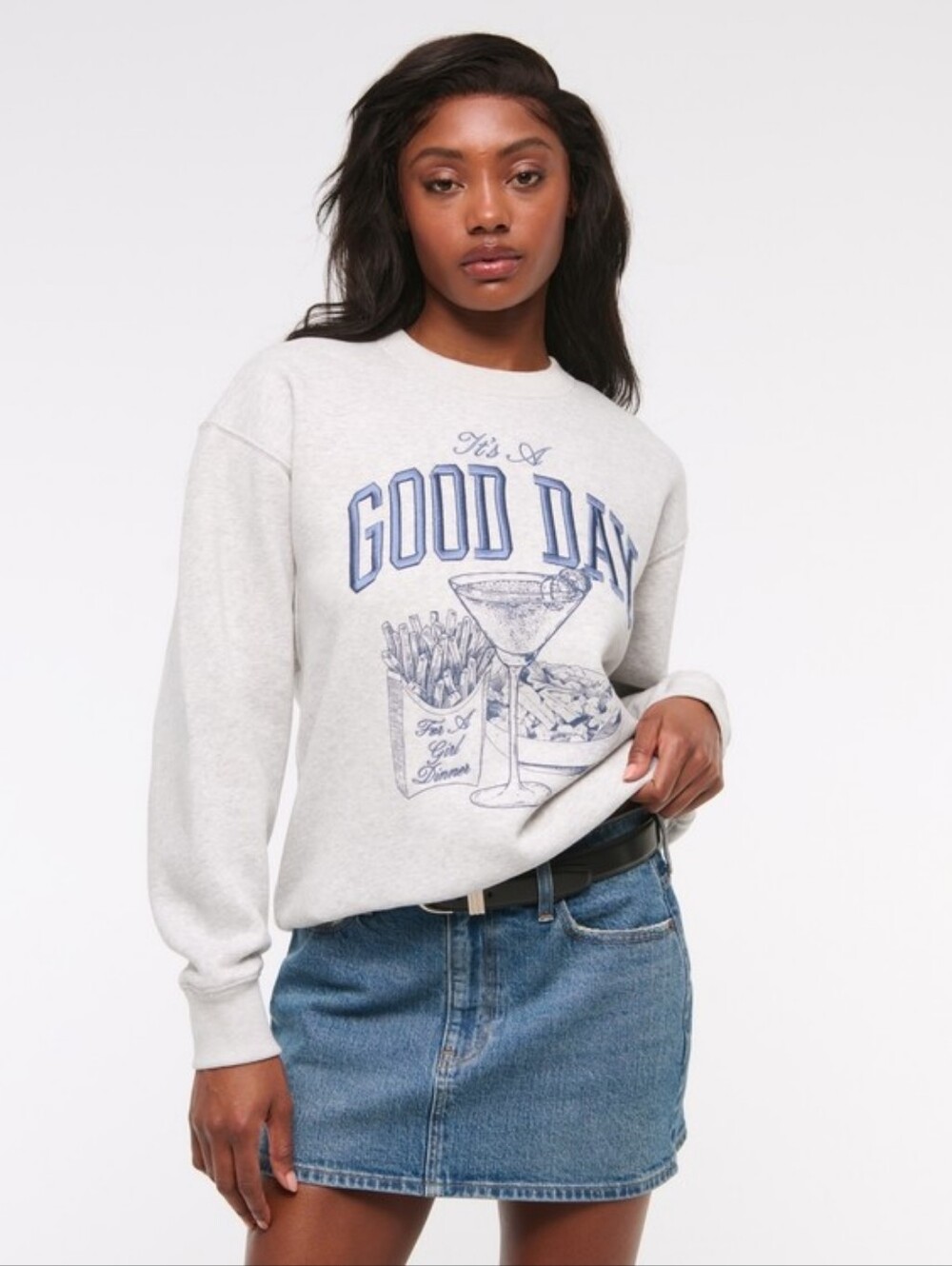Abercrombie & Fitch Good Day Graphic Sunday Crew